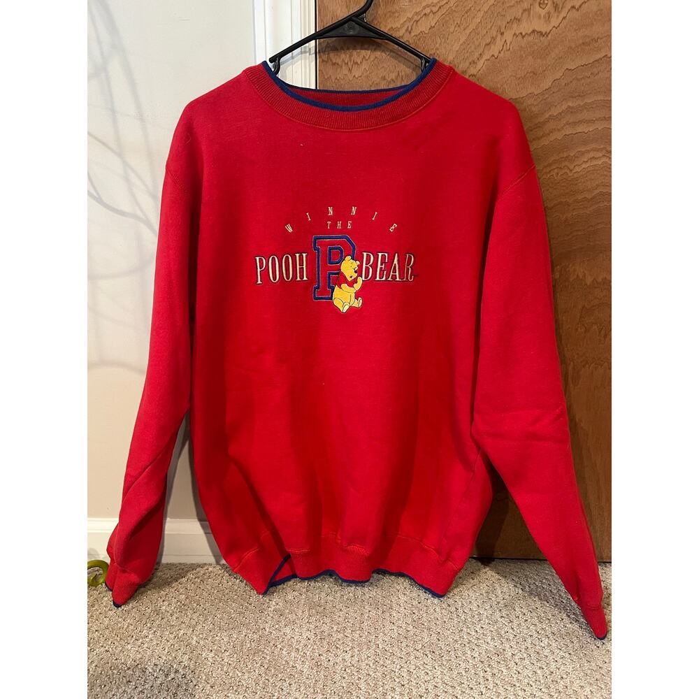Vintage Embroidered Winnie the Pooh Crewneck